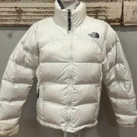 North Face vintage 90’s White Nuptse Puffer‎ Jacket 700 Goose Down Size Small - Picture 1 of 13